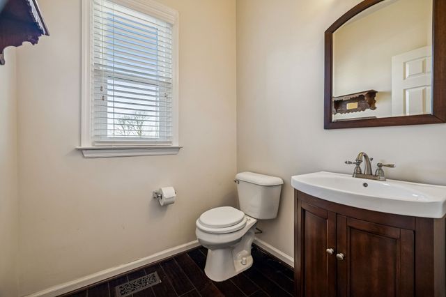 3037 Brookview Forest Dr, Nashville, TN 37211