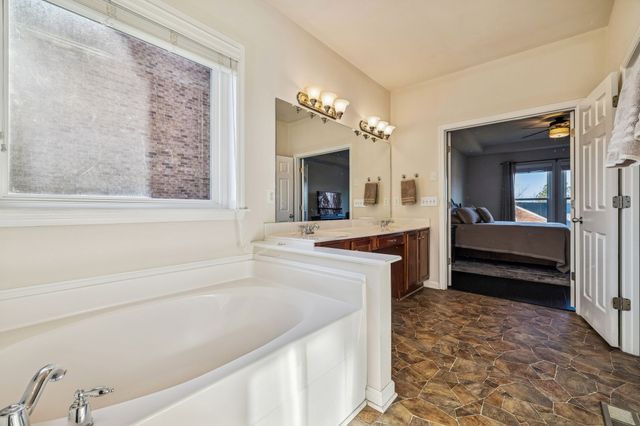 3037 Brookview Forest Dr, Nashville, TN 37211