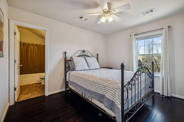 3037 Brookview Forest Dr, Nashville, TN 37211