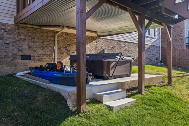 3037 Brookview Forest Dr, Nashville, TN 37211