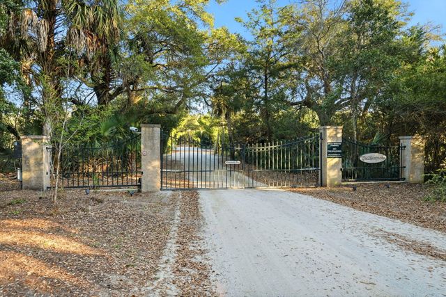 831 Hammocks Way, Edisto Island, SC 29438