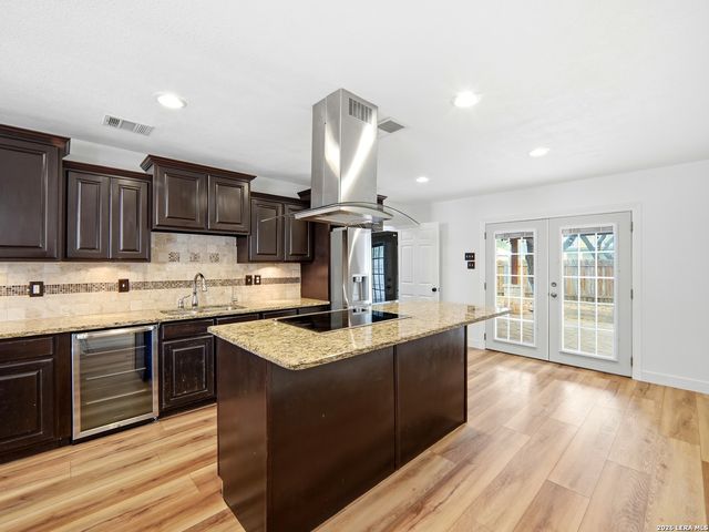 7306 Arbeth, San Antonio, TX 78250