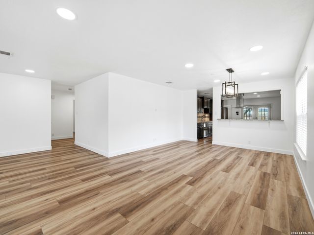 7306 Arbeth, San Antonio, TX 78250