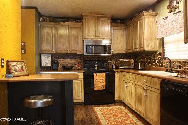 133 Alyce Lane, Opelousas, LA 70570