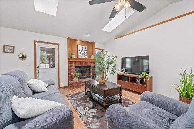 7307 W Barrington Ct, Wichita, KS 67212