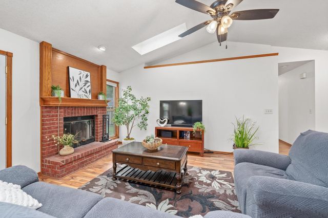 7307 W Barrington Ct, Wichita, KS 67212
