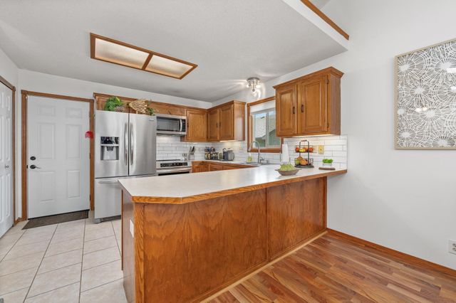 7307 W Barrington Ct, Wichita, KS 67212