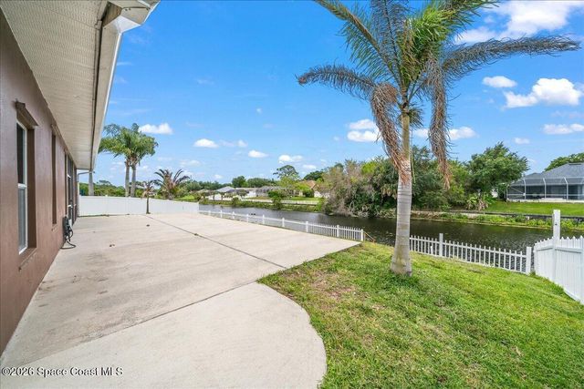 162 Concha Drive, Sebastian, FL 32958