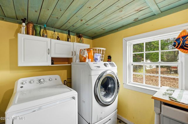 2072 Boones Neck Road SW, Supply, NC 28462