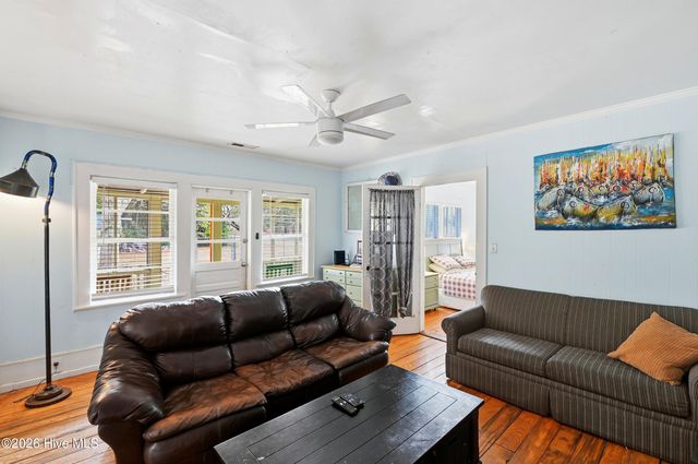 2072 Boones Neck Road SW, Supply, NC 28462