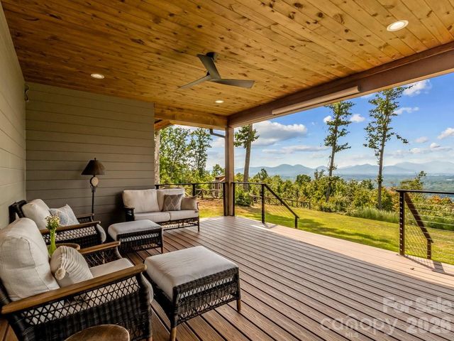 98 Running Ridge Road, Asheville, NC 28804