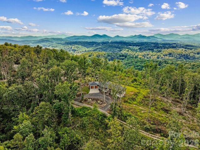 98 Running Ridge Road, Asheville, NC 28804