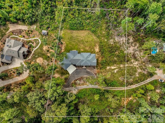 98 Running Ridge Road, Asheville, NC 28804