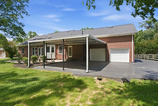 209 Cotton Ln, Franklin, TN 37069