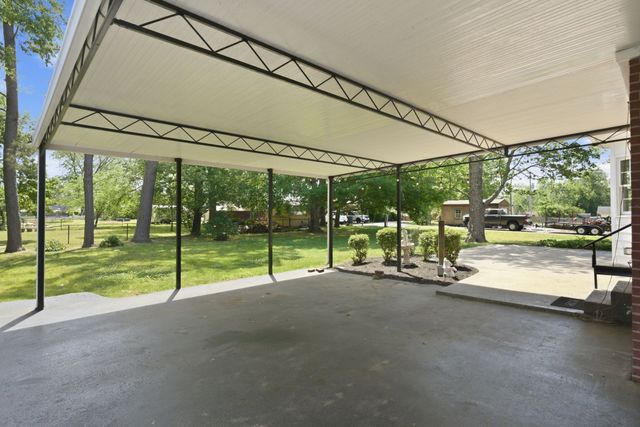 209 Cotton Ln, Franklin, TN 37069