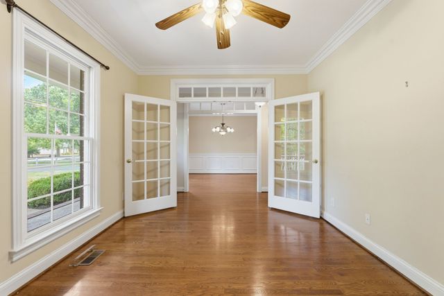 209 Cotton Ln, Franklin, TN 37069