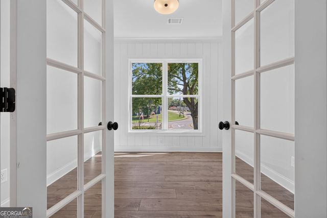 5808 Mitchell Street, Flowery Branch, GA 30542