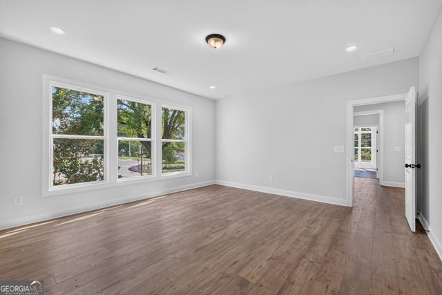 5808 Mitchell Street, Flowery Branch, GA 30542