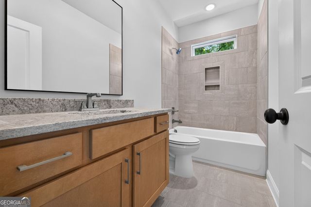 5808 Mitchell Street, Flowery Branch, GA 30542