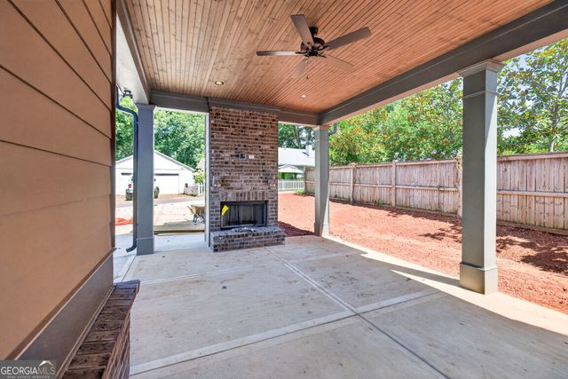 5808 Mitchell Street, Flowery Branch, GA 30542