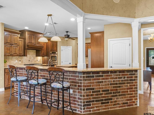 147 CR 4230, Winnsboro, TX 75494