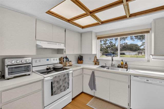 8063 QUINN COURT, Seminole, FL 33777