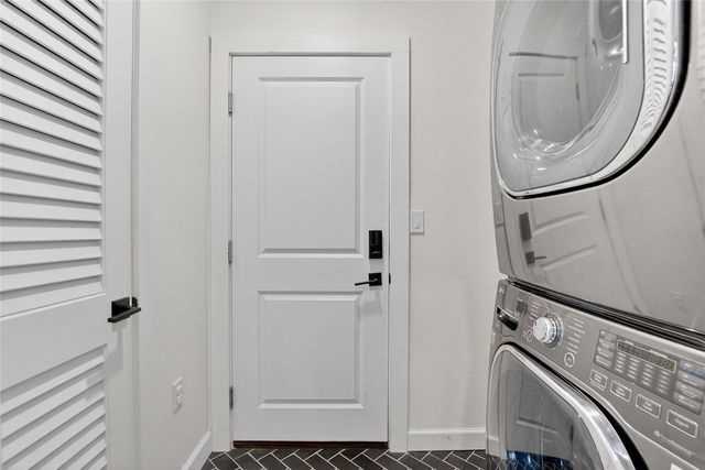 8063 QUINN COURT, Seminole, FL 33777