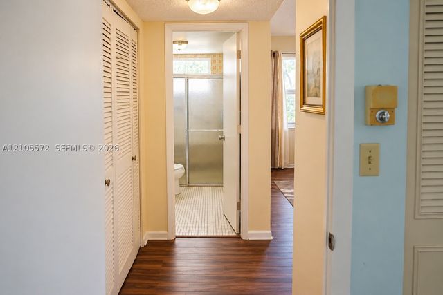 4191 NW 41st St 217, Lauderdale Lakes, FL 33319