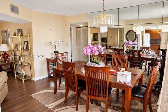 4191 NW 41st St 217, Lauderdale Lakes, FL 33319