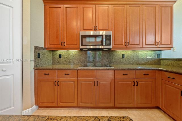 15275 SW 38th St 15275, Davie, FL 33331