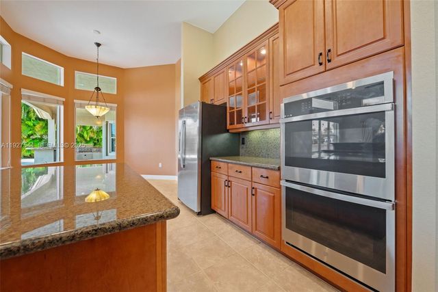 15275 SW 38th St 15275, Davie, FL 33331