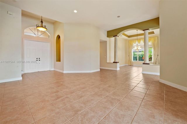 15275 SW 38th St 15275, Davie, FL 33331