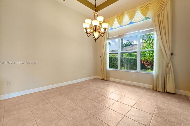 15275 SW 38th St 15275, Davie, FL 33331