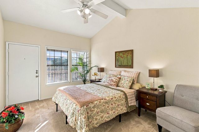 2215 Post RD 2055, Austin, TX 78704