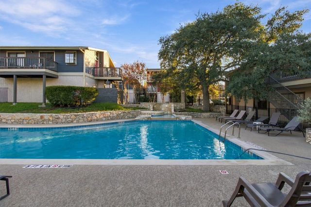 2215 Post RD 2055, Austin, TX 78704