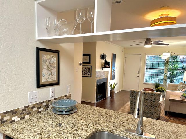 2215 Post RD 2055, Austin, TX 78704