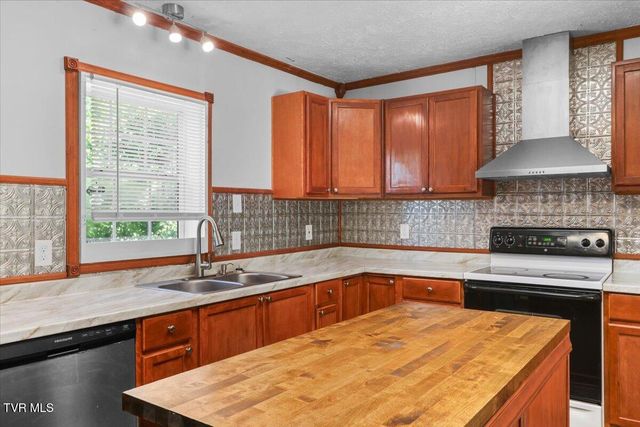 420 Cook Hollow Road, Bristol, TN 37620