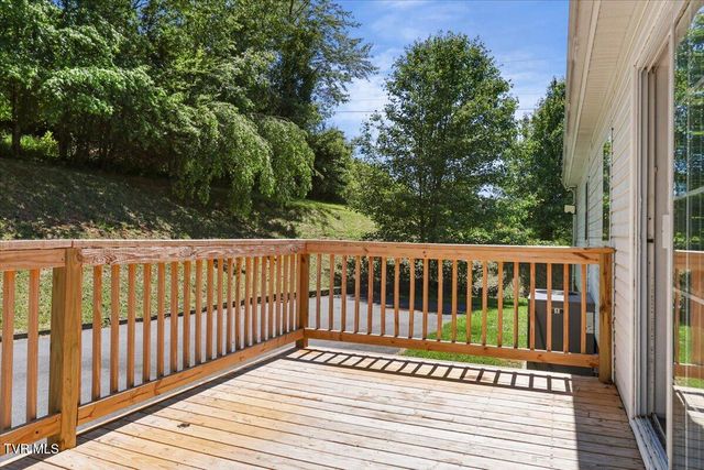 420 Cook Hollow Road, Bristol, TN 37620