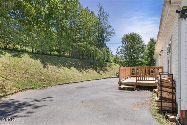 420 Cook Hollow Road, Bristol, TN 37620