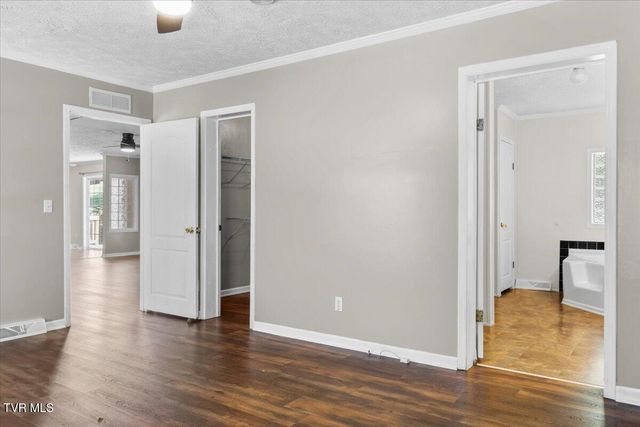 420 Cook Hollow Road, Bristol, TN 37620