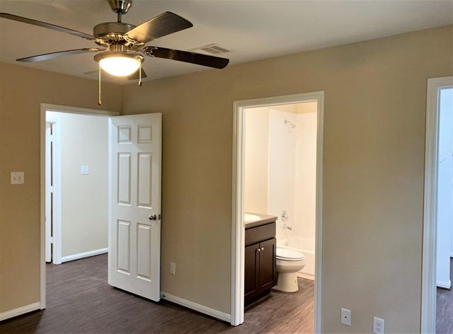 429 N Carolina Street, Houston, TX 77029