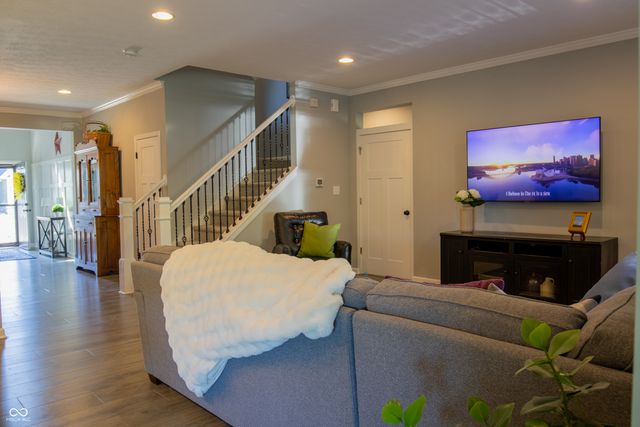 15960 Trestle Drive, Westfield, IN 46074