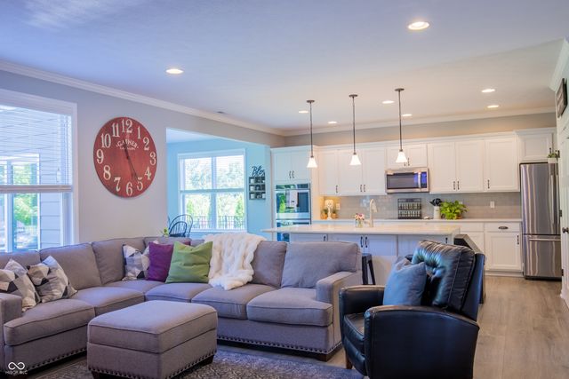 15960 Trestle Drive, Westfield, IN 46074