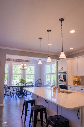 15960 Trestle Drive, Westfield, IN 46074