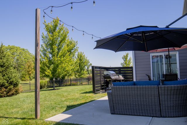 15960 Trestle Drive, Westfield, IN 46074