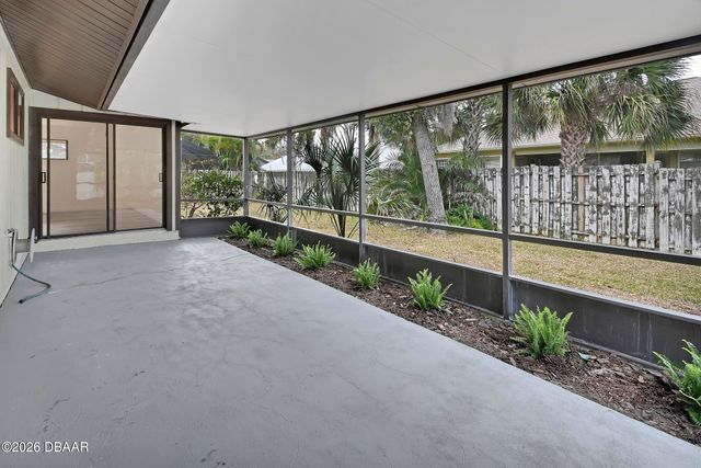 1411 N Beach Street, Ormond Beach, FL 32174