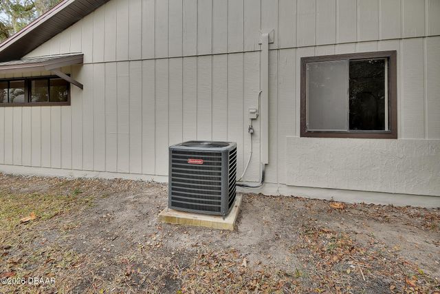 1411 N Beach Street, Ormond Beach, FL 32174