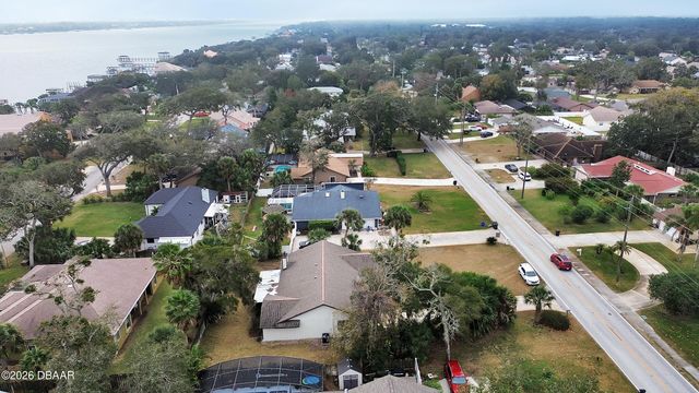 1411 N Beach Street, Ormond Beach, FL 32174