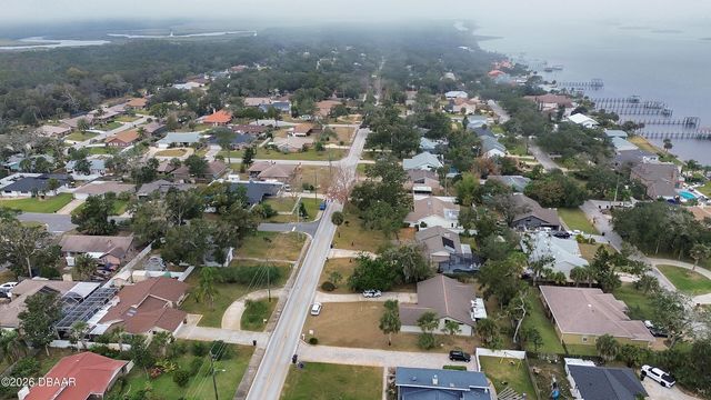 1411 N Beach Street, Ormond Beach, FL 32174