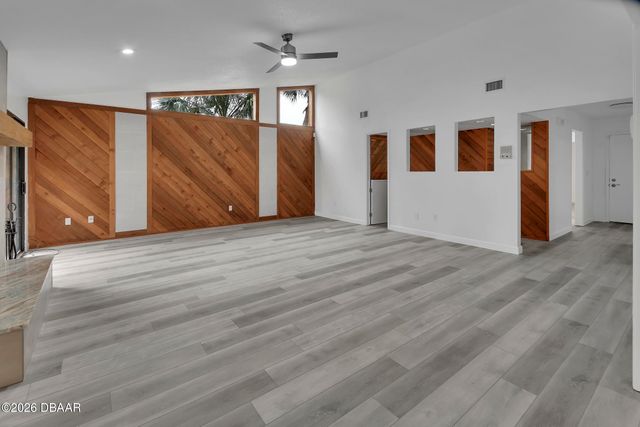 1411 N Beach Street, Ormond Beach, FL 32174